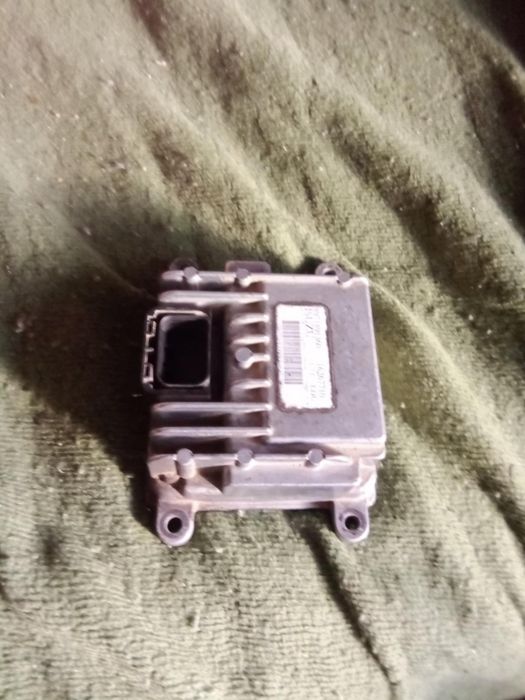 Модул за помпа от Опел Астра G1. 7DTL