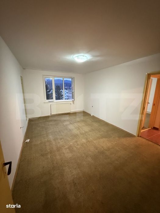 Apartament 2 camere spatios Calea Bucuresti 50mp — fotografia 1