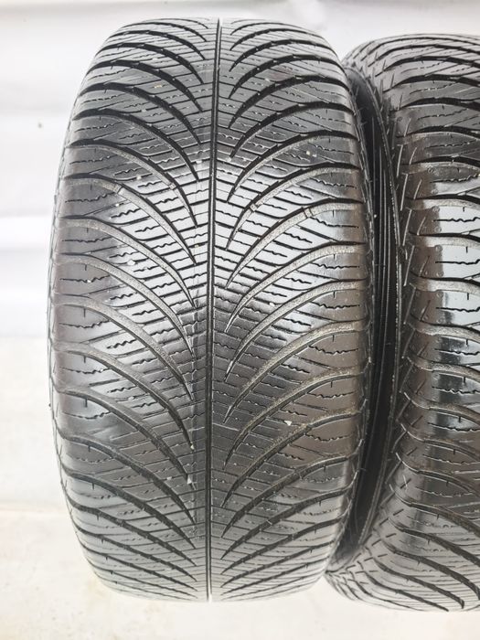 Anvelope 215/55/17 all season M+S GOODYEAR Vector 4 Seasons