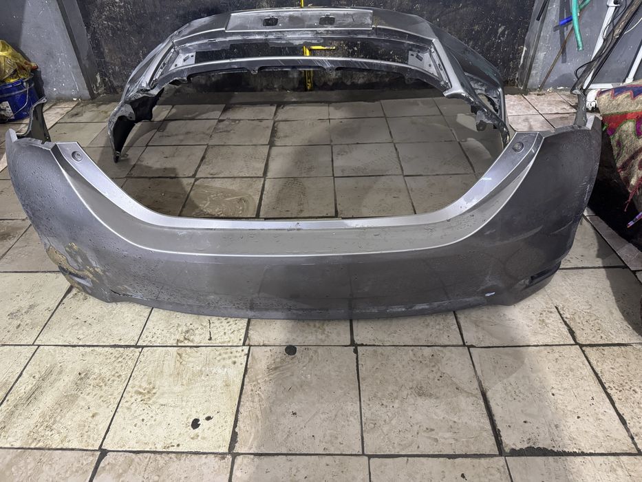 Бампер на короллу 2015