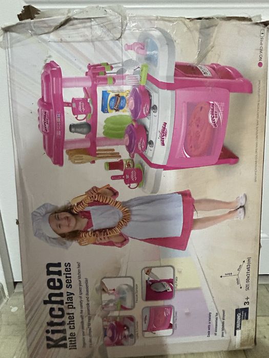 Детская кухня игрушечная
