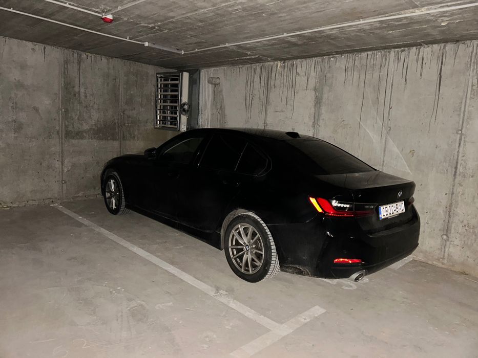 Подземно паркомясто