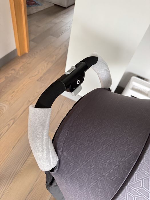 Новая коляска bao bao hao