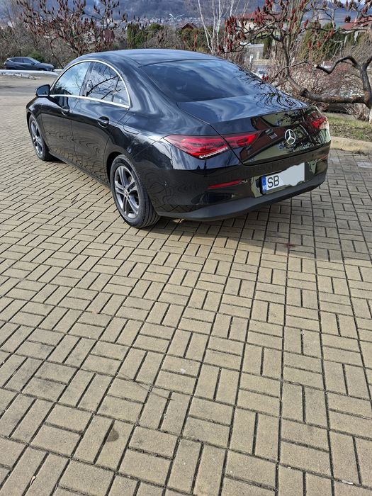 Vând Mercedes-Benz CLA 180 d C118