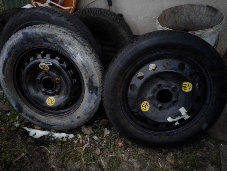 Продавам резервни гуми с джанти BMW