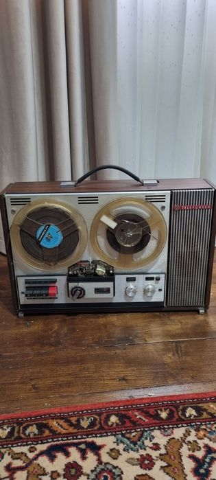 Magnetofon Telefunken M 202
