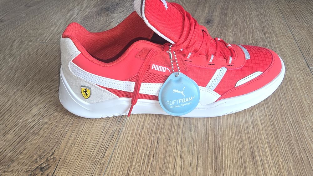 Pantofi sport Ferrari  noi de vanzare