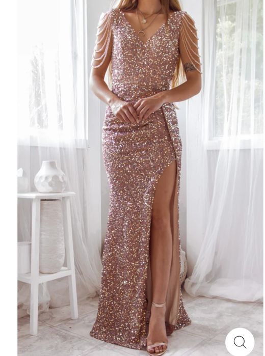 Дамски офицялни рокли