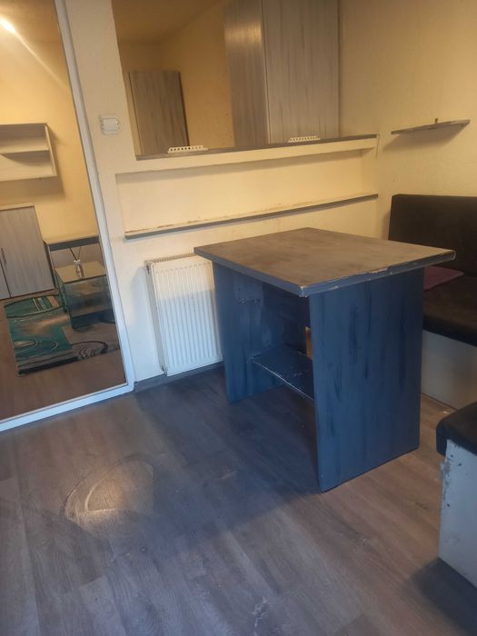 Garsoniera de inchiriat