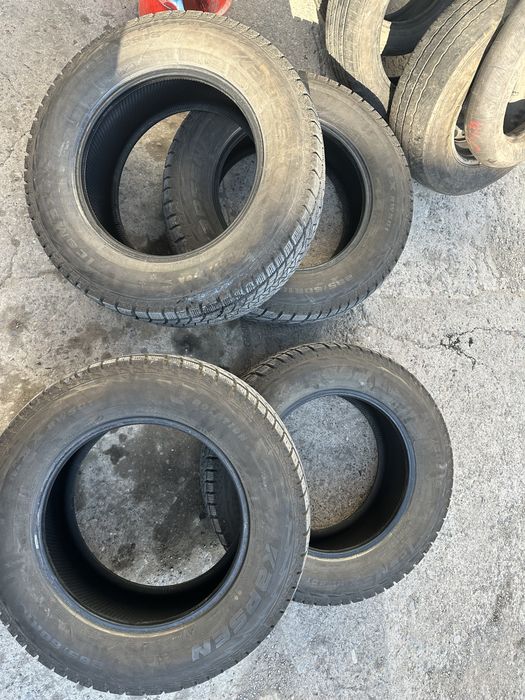Продам зимние шины Kapsen 285/60 R18 на тойота лексус и тд