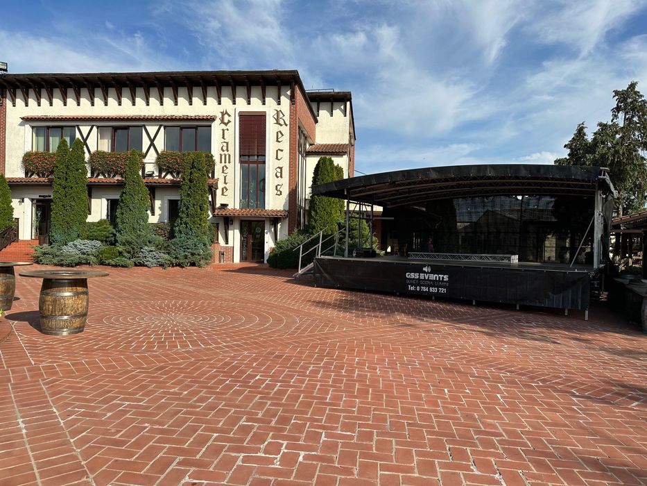 Organizez evenimente