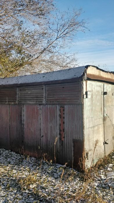 Продам железный гараж