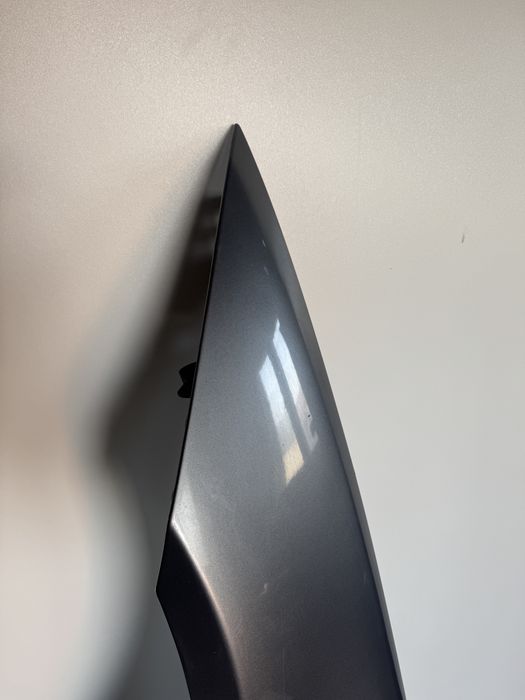 Aripa stanga gri bmw e90 e91 seria 3