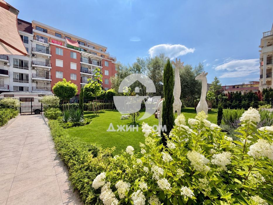 Продава се Тристаен апартамент в к.к. Слънчев бряг - 87 кв.м за 1495 €/кв.м - Снимка #9