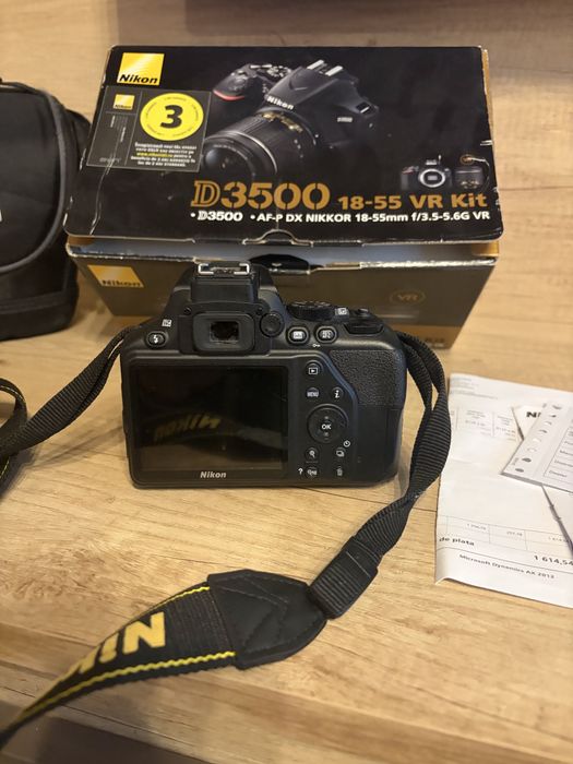 Camera D3500 obiectiv 18-55 Husa