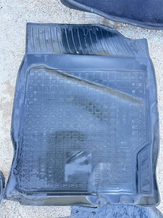 Полики на камри 50-55