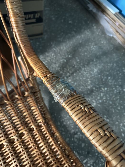 Кресло-качалка из ротанга