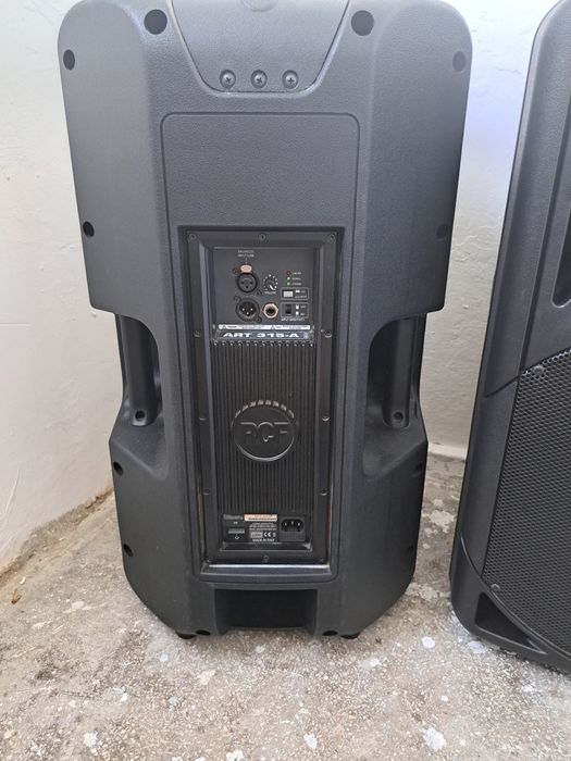 Boxe Rcf Art 315-A MK lll difuzor pe 15 inch 800watt +2stative și huse
