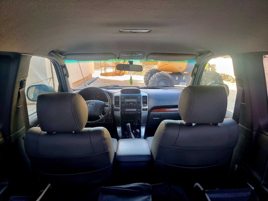 Toyota Land Cruiser J120 2008