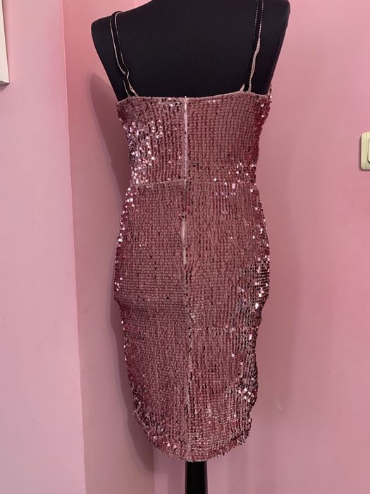 Официална розова рокля с пайети   М