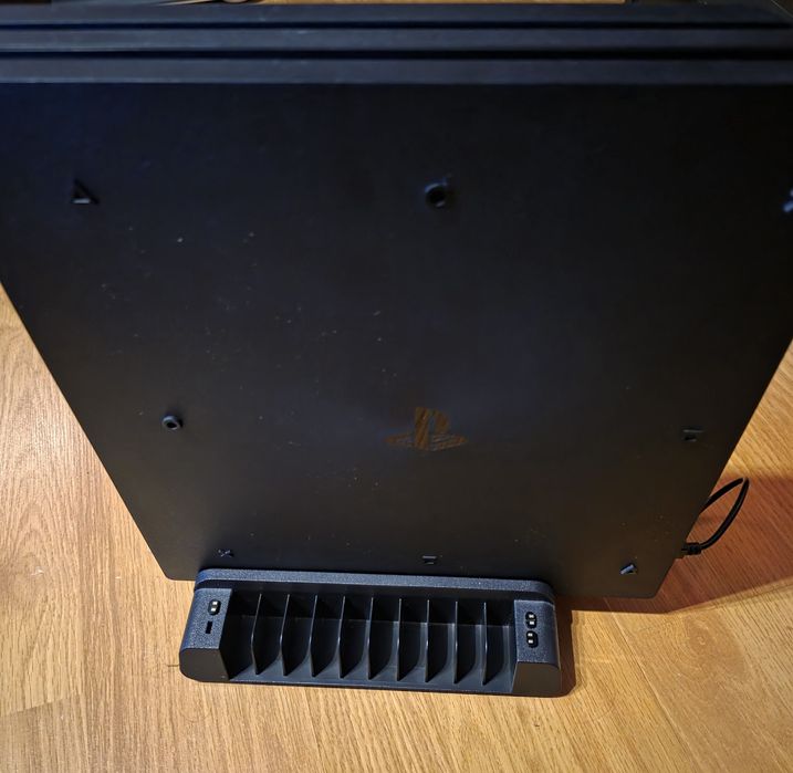 Playstation 4 pro 1 TB