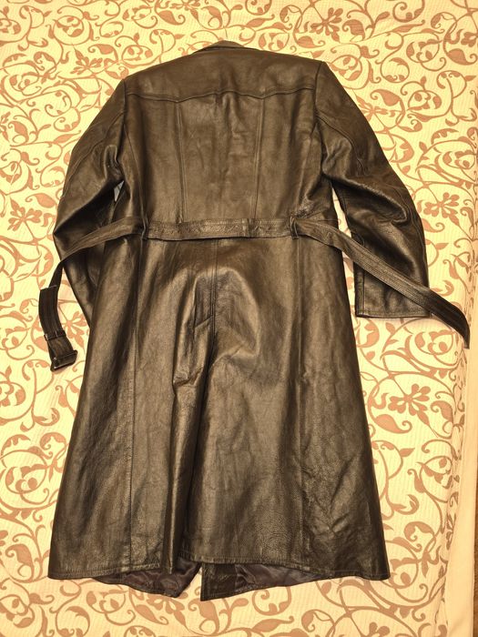 Плащ кожаный мужской