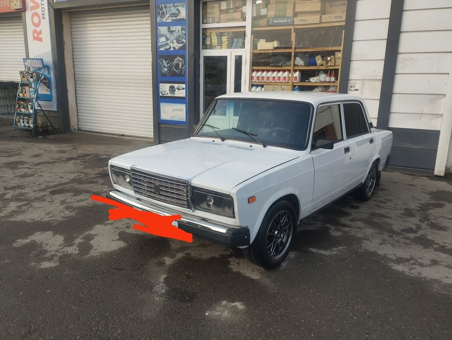 Moshina sotladi vaz 2107