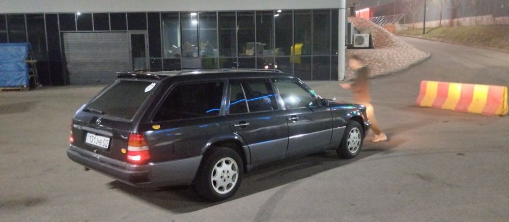 Мерседес 124 универсал