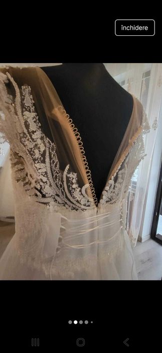 Vand rochie de mireasa alba fara trena
