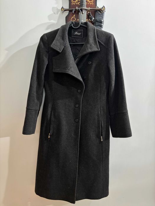 Шерстяное пальто