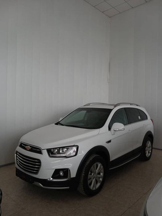 Captiva 2017 4 pozirsiya