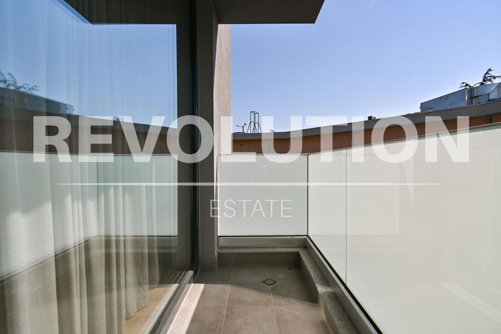 Двустаен апартамент в ж.к. Обеля