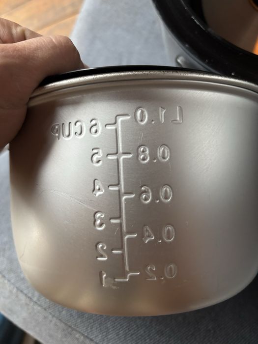 Aparat pentru gatit orez