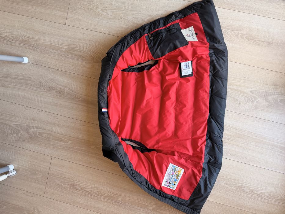 Vesta moncler unisex