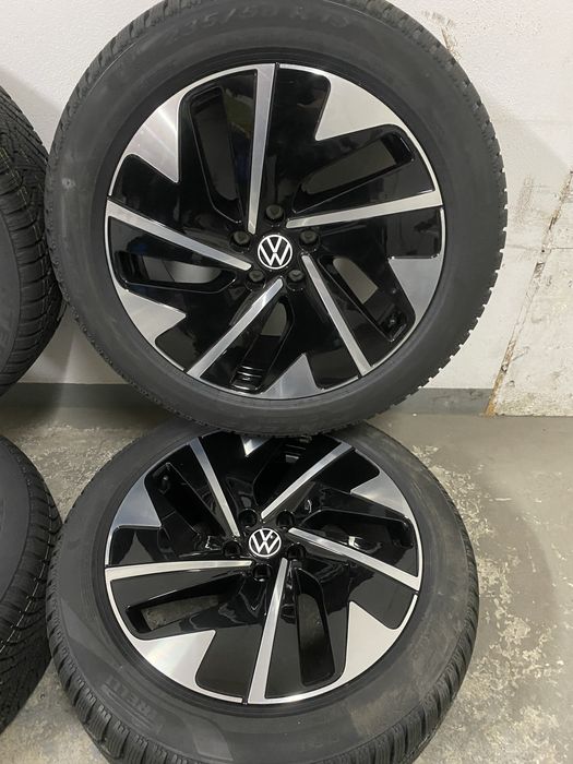 Jante NOI originale VW ID7 Iarna NOI 235/50/19 255/45/19 Pirelli latim