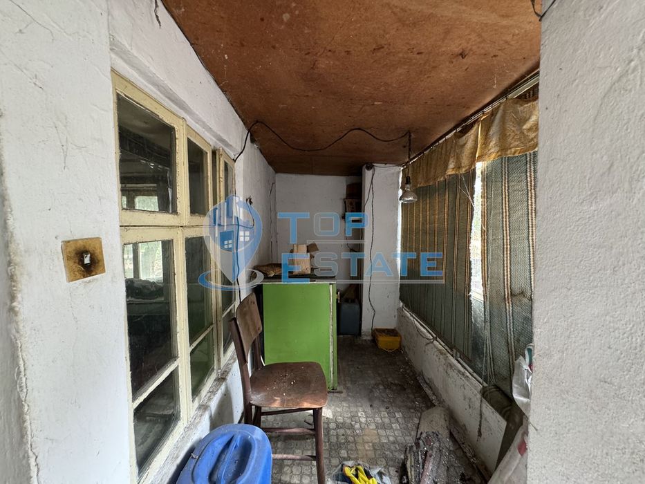 Продава се Къща в Златарица - 300 кв.м за 234 €/кв.м - Снимка #10