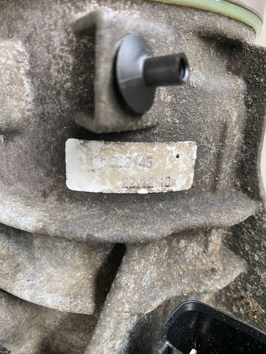 Pompa servodirectie VOLVO XC60 V60 S80 XC70 V70 S60 31329145 36050681