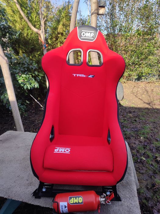 Спортни седалки OMP