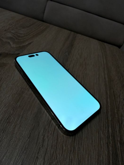 Iphone 14 pro Gold