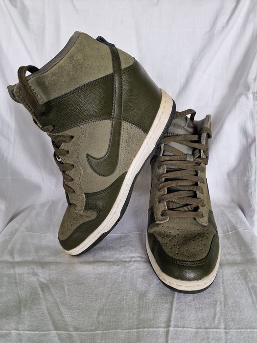 Кецове Nike на платформа