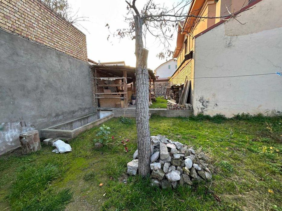 Тельман парк Продаю землю участок в центре города на Дархане