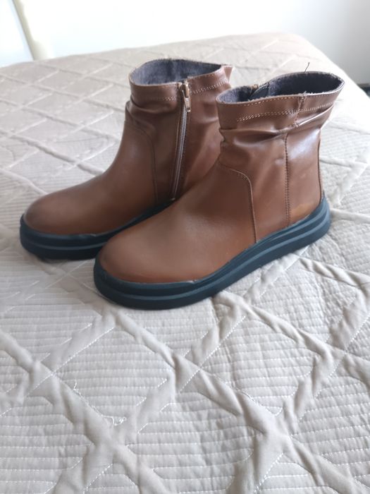 Ghete piele damă Guiomar