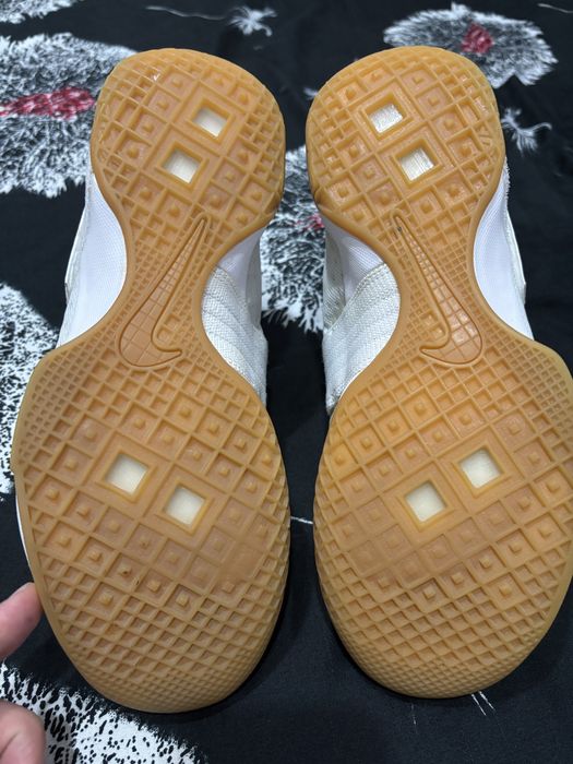 Nike Lebron James  marimea 40,5
