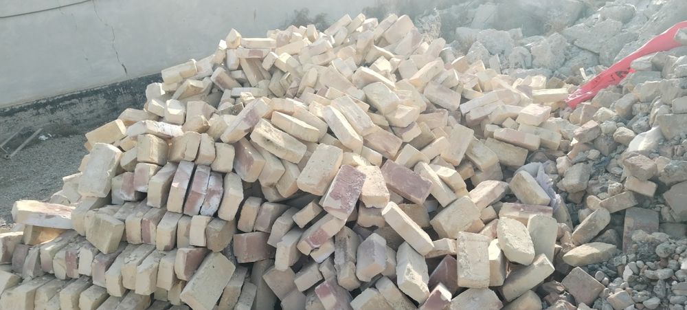 Шлакоблок сотилади Ғиждувон шахрида