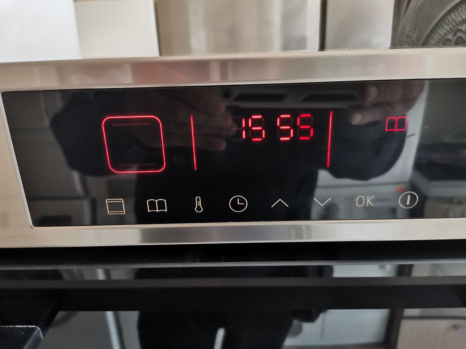 Фурна за вграждане KOENIC