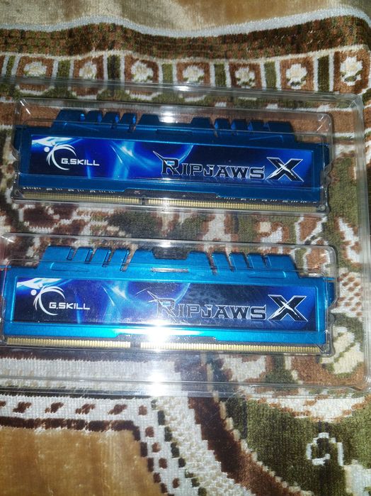 RAM памети G.Skill Ripjaws X F3‑1600C9D‑16GXM.