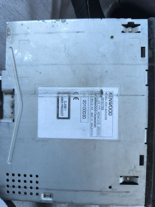Продам магнитолу Kenwood оригинал