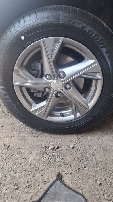комплект летней резины с дисками 16