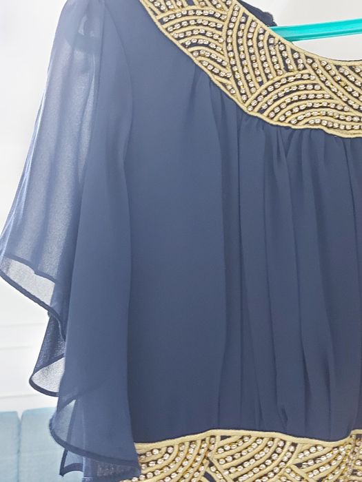 ВЕЧЕРНЕЕ ПЛАТЬЕ, срочно продаю