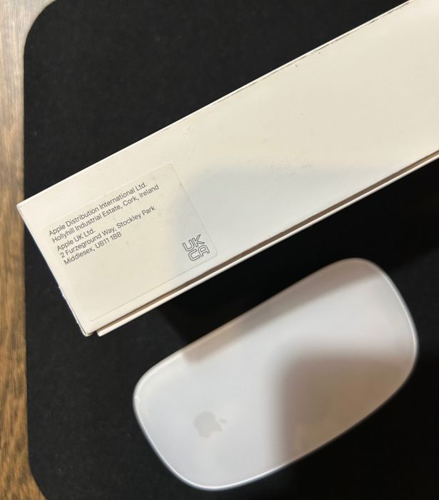 Apple Magic Mouse + подарък пад